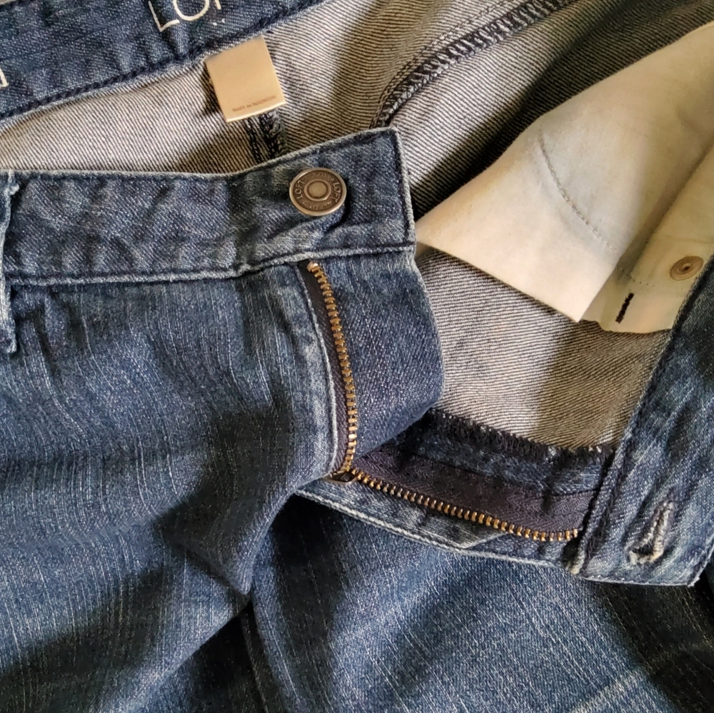 Shorts denim Sz 6  waist 17"  'Original' Loft Ann Taylor